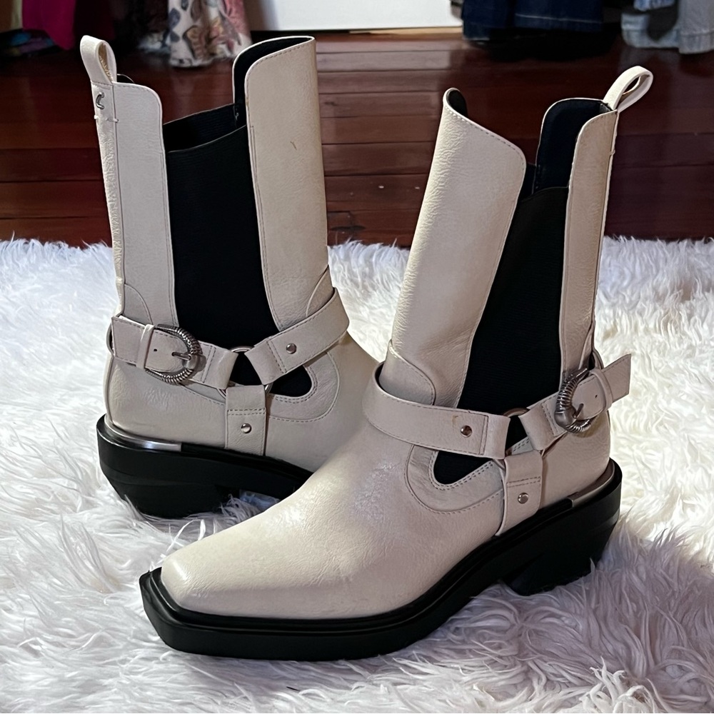 Circus by Sam Edelman Wesley Western Ankle Boot Size 7